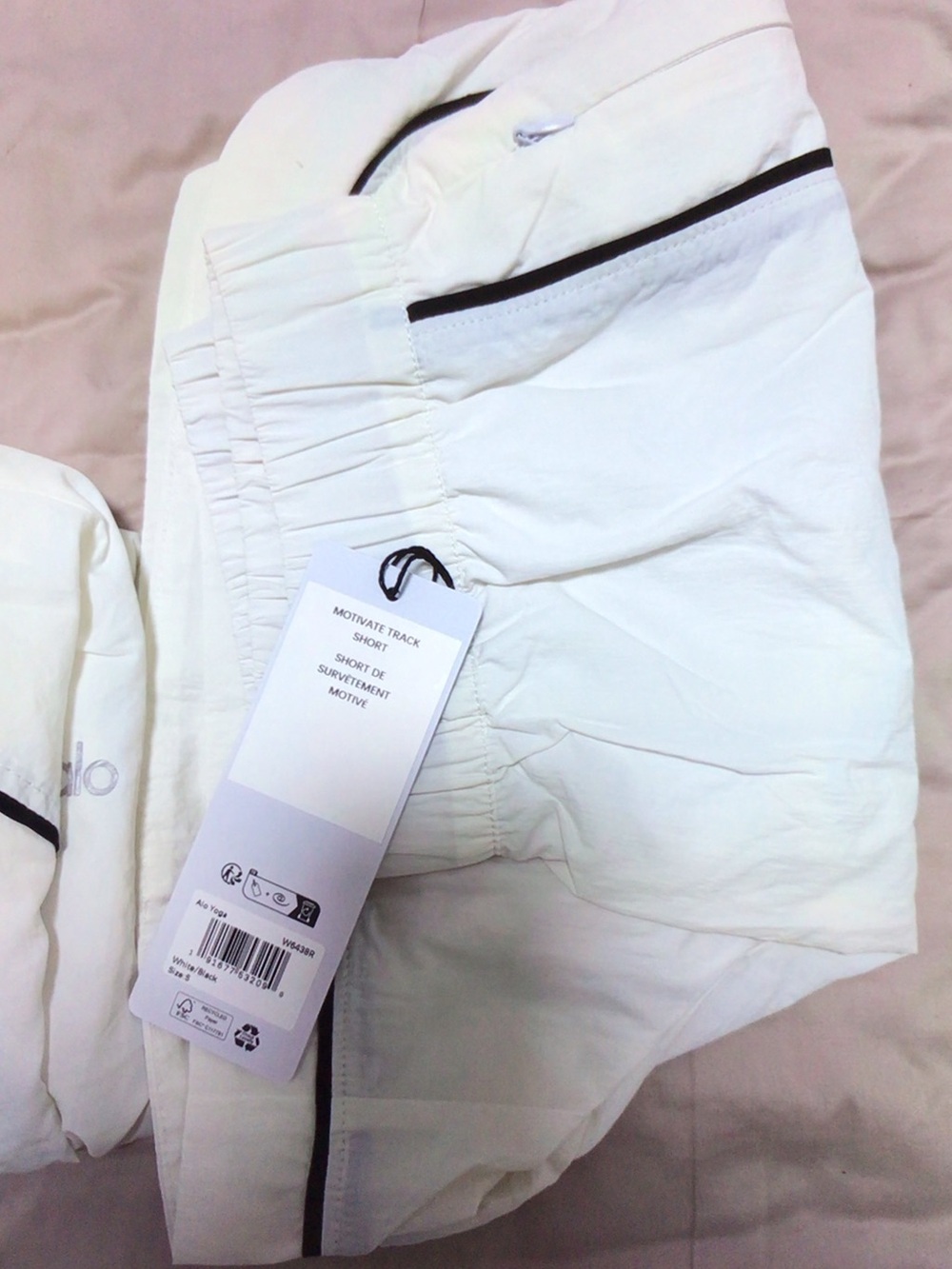 ALO Yoga Set White Cropped Bomber Jacket with Short - Picture 7 of 7